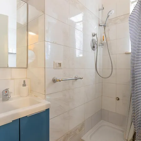 Appartamento House Montebello Roma
