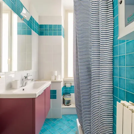 하우스 몬테벨로 *